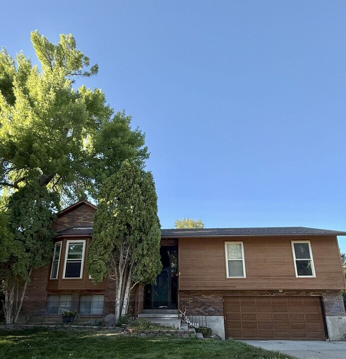 586 4000 S in Ogden, UT - Building Photo