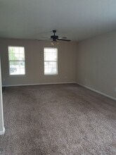 268 Town Pointe Way in Newport News, VA - Building Photo - Building Photo