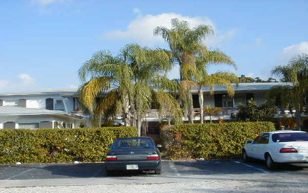 1701 NE 5th St in Fort Lauderdale, FL - Building Photo