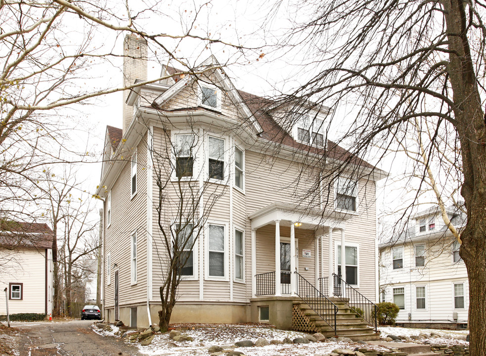 513 Elm St in Ann Arbor, MI - Foto de edificio