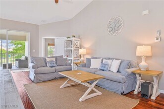 5615 Sherborn Dr in Naples, FL - Building Photo - Building Photo
