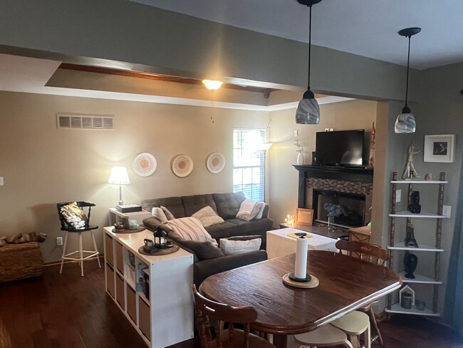 2605 SE Winchester Dr in Lee's Summit, MO - Building Photo - Building Photo