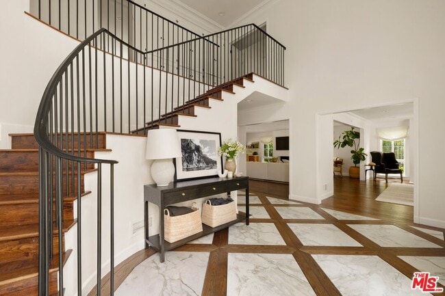 2878 Royston Pl in Beverly Hills, CA - Building Photo - Building Photo