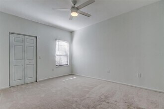 2107 Portofino Pl in Palm Harbor, FL - Building Photo - Building Photo