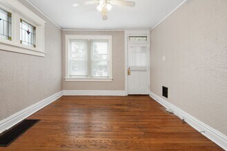 5022 Lindenwood Ave in St. Louis, MO - Building Photo - Building Photo