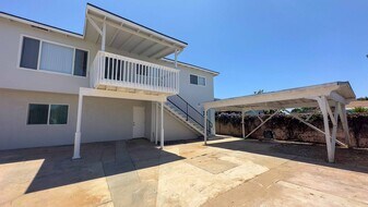 126 E 3rd St in National City, CA - Building Photo