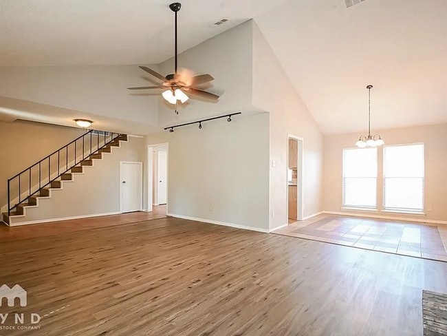 605 Pyramid Dr in Garland, TX - Building Photo - Building Photo