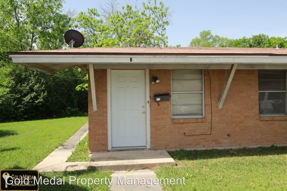 802 Pecan Cir in Killeen, TX - Building Photo