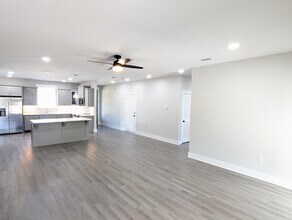 5841 Congress St in Gulf Breeze, FL - Building Photo - Building Photo