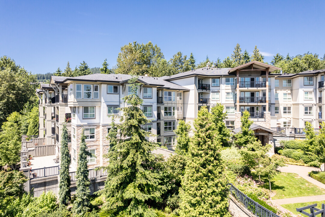 Bridges in Coquitlam, BC - Building Photo