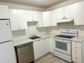 3-3 Rue Cholette in Gatineau, QC - Building Photo - Building Photo