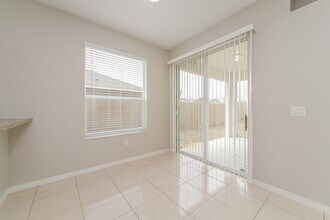 139 Bluff Pass Dr in Eustis, FL - Building Photo - Building Photo