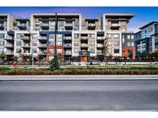 7936-7206 206 St in Langley, BC - Building Photo - Building Photo