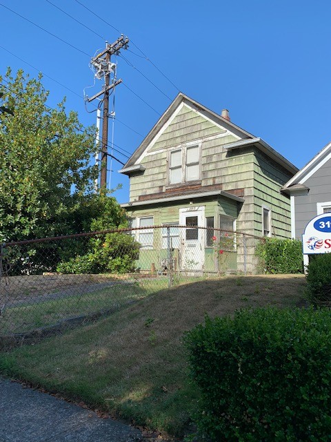 3113 Oakes Ave in Everett, WA - Building Photo