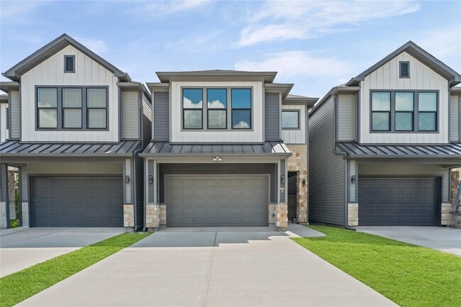 property at 1228 Wycliffe Dr