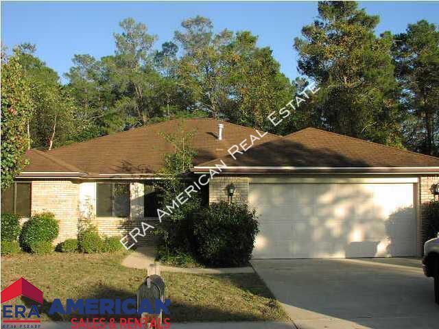 112 Poplar Pl in Niceville, FL - Building Photo