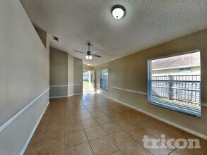 9743 Red Clover Ave in Orlando, FL - Building Photo - Building Photo