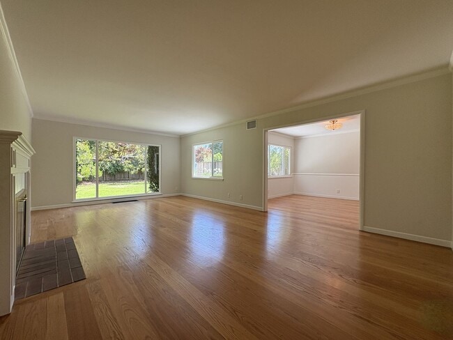 property at 1735 Holly Ave