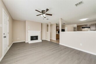 602 Ambarella St in Arlington, TX - Building Photo - Building Photo