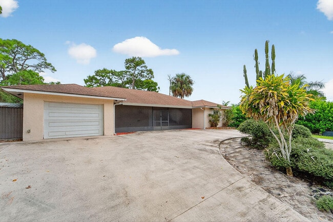 property at 14965 Palmwood Rd
