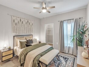 Westshore Palms in Panama City, FL - Foto de edificio - Building Photo