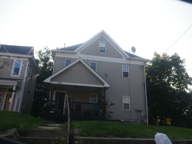 property at 822 8th Ave