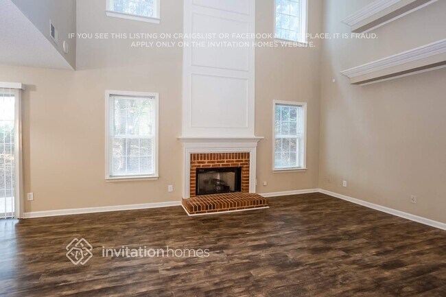 11807 Fox Glen Rd in Charlotte, NC - Building Photo - Building Photo