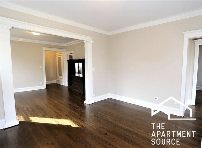 1437 W Carmen Ave, Unit 1F in Chicago, IL - Building Photo - Building Photo