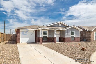 1318 E 93rd St in Odessa, TX - Building Photo - Building Photo