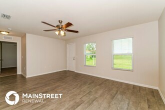 1444 NW 31st Ave in Cape Coral, FL - Building Photo - Building Photo