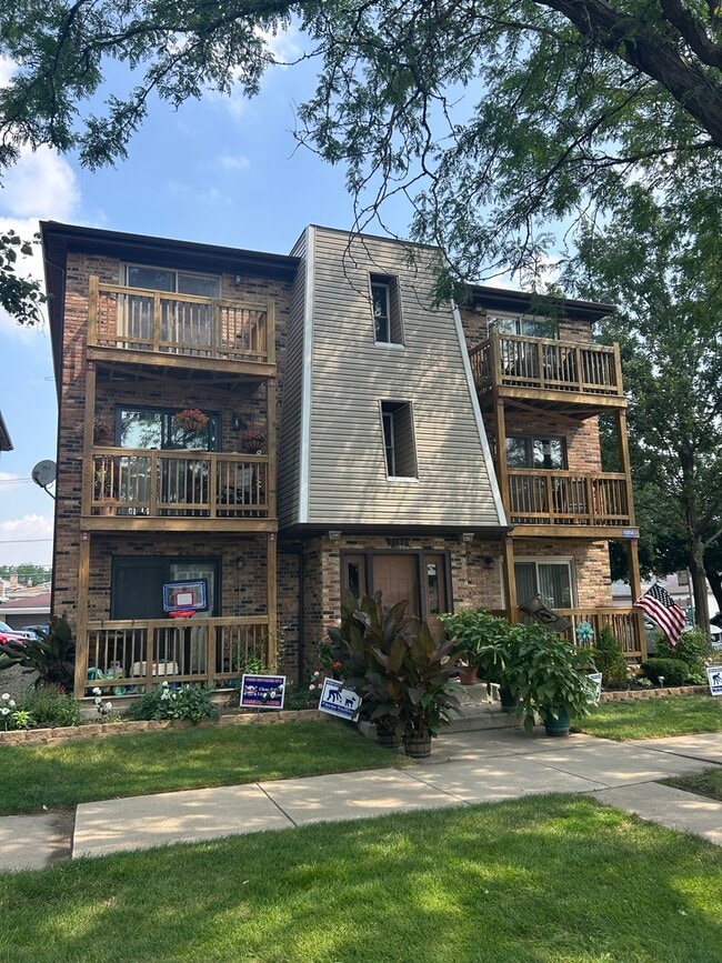 property at 6700 W 64th Pl