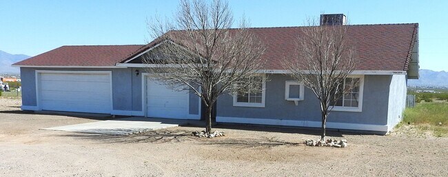 property at 3776 N Egar Rd