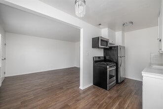 17th Street Santa Monica in Santa Monica, CA - Foto de edificio - Interior Photo