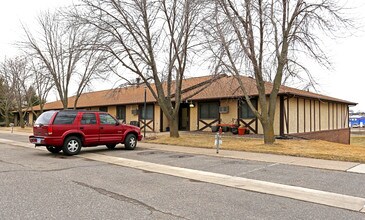 St. Michael Senior Living in Saint Michael, MN - Building Photo - Building Photo