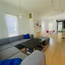 77 Ashland Ave in Buffalo, NY - Building Photo - Building Photo
