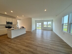 1219 Cassine Pl in Greenwood, IN - Building Photo - Building Photo