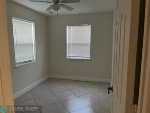 211 S F St in Lake Worth Beach, FL - Building Photo - Building Photo