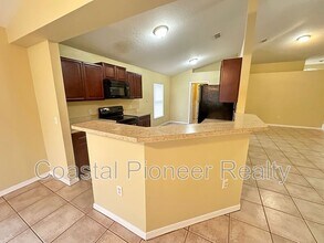 108 Newham Way in Kissimmee, FL - Building Photo - Building Photo