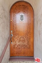 7972 Blackburn Ave in Los Angeles, CA - Building Photo - Building Photo