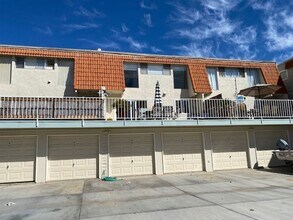 4519 Cove Dr in Carlsbad, CA - Building Photo - Building Photo