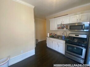 712 Shawmut Ave in Boston, MA - Building Photo - Building Photo