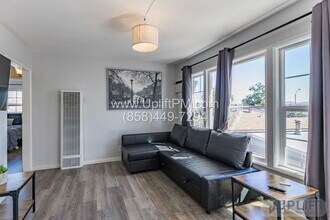 4831 Castle Ave in San Diego, CA - Building Photo - Building Photo