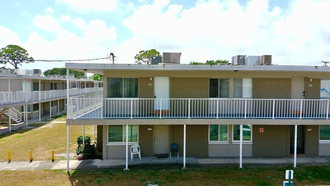 property at 800 N Fiske Blvd
