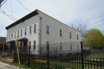 439-453 Hallett St in Bridgeport, CT - Foto de edificio - Building Photo