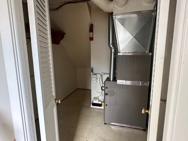 1706 Washington St in Columbus, IN - Building Photo - Building Photo