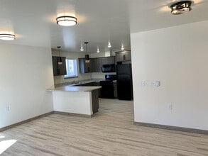 2201 11th Ave in Helena, MT - Building Photo - Building Photo