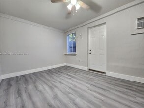 8295 NE 3rd Ave in Miami, FL - Building Photo - Building Photo