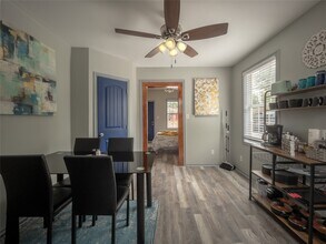 7124 Avenue F in Houston, TX - Foto de edificio - Building Photo