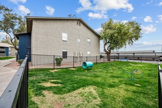 Artisan Park in Glendale, AZ - Foto de edificio - Building Photo