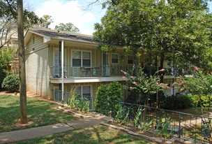 980-986 Greenwood Ave NE Apartments